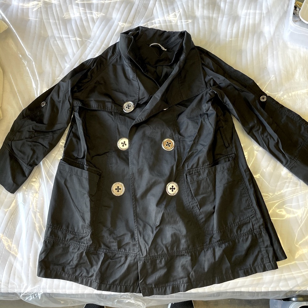 Goldenrod make in Italy rain coat